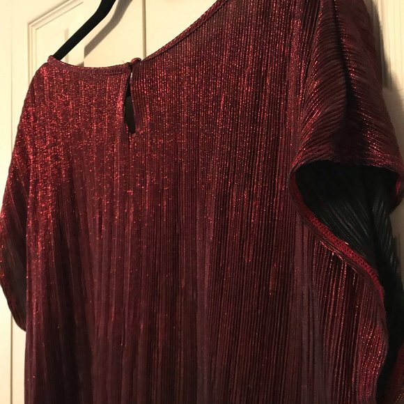 NEW Ruby Metallic/Glitter Top NY Collection Plus - Picture 6 of 10